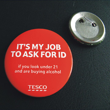 76mm Badge